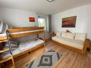 Gelbes Haus Seenland Ferienwohnungen XL - Elsterheide - 8