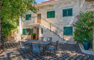 4 Bedroom Lovely Home In Donji Vinjani - 9