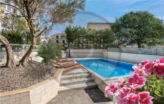 Amazing Apartment In Srima With Wifi - Srima - 0