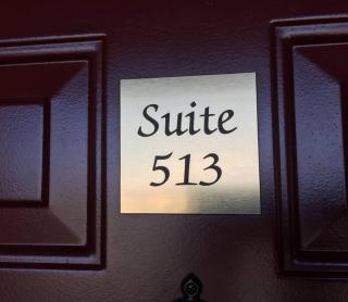 Lake and London Bridge View - Penthouse Suite - 6