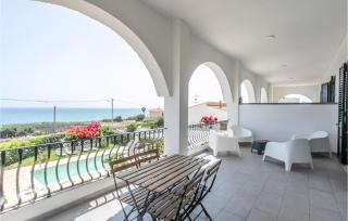 8 Bedroom Gorgeous Home In Cava Daliga - Cava D'Aliga - 5