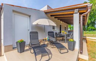 Nice Home In Medulin With Wifi - Medulin - 2