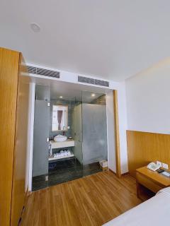 Seashore Hotel & Apartment - Da Nang - 4