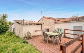 Amazing Home In Mortagne-Sur-Gironde - Mortagne-sur-Gironde - 0