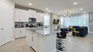 Last Minute Disney Getaway! Private Pool, Hot Tub & Games Room. Book Now! #67955 - Kissimmee - 2