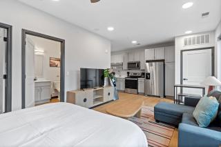 CozySuites Mass with parking lounge & roof deck #30 - Indianápolis - 8