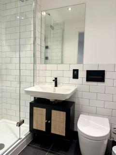 Stunning City Centre Duplex with Free Parking - Manchester - 4