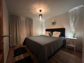 Rent A Lovely Place - OHV3 - 2