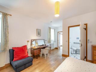 The Byre - Eggleston - 1