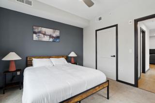 CozySuites Mass with parking lounge & roof deck #41 - Indianápolis - 7