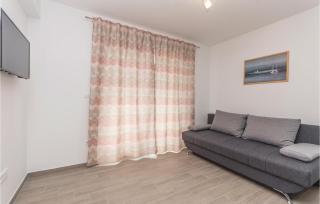 One-Bedroom Apartment In Biograd Na Moru - Biograd na Moru - 1