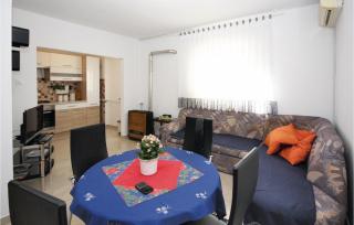 Awesome Apartment In Pula With Wifi - Pula - 3