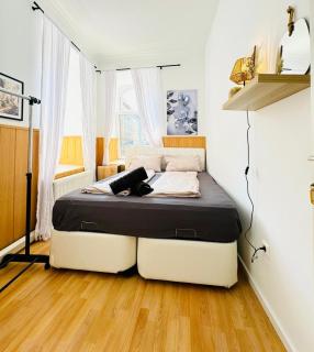 10 BR Apartment for Groups, 8-Min to Rathausplatz - Wenen - 9