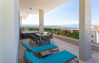 Pet Friendly Apartment In Malinska - Malinska - 2