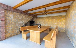 Two-Bedroom Apartment In Podstrana - Podstrana - 1