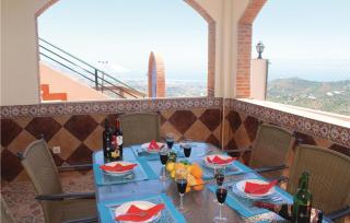 Gorgeous Home In Torrox With Kitchen - 5