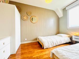 Maison familiale centre ville - 2