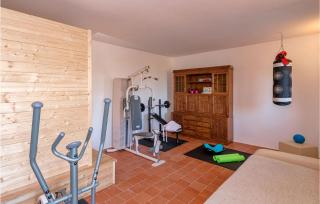 3 Bedroom Cozy Home In Gromin Dolac - Zavala - 4