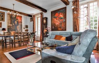 Amazing Home In Sernhac With Wifi - Sernhac - 8