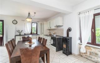 2 Bedroom Beautiful Home In Banjol - Banjol - 7