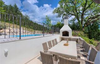 Amazing Home In Buzet With Jacuzzi - Buzet - 3