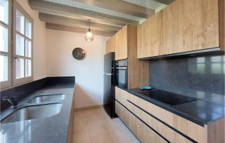 Nice Home In Étigny With Wifi - Étigny - 6