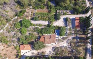 Stunning Home In Supetar With Kitchen - 3