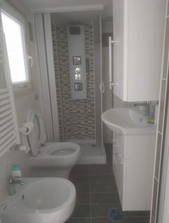 Dream House Toti - Near Central Railway Station Renewed - 5