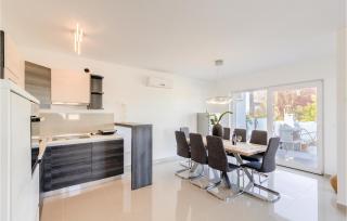 Four-Bedroom Holiday Home In Volme - Pomer - 8