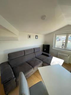Seaview Studio-Apartment Tar - 8