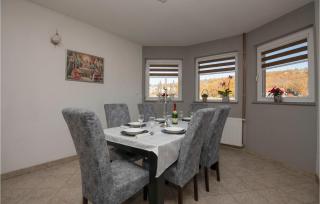 3 Bedroom Awesome Home In Vinjani Donji - Crna Gora - 5