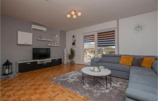 3 Bedroom Awesome Home In Vinjani Donji - Crna Gora - 6
