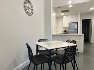 Cliveden on Bridge - Sydney - 4