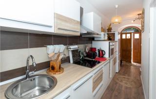 2 Bedroom Awesome Apartment In Blace - Blace - 5