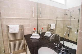 Helvetia Suites - Düsseldorf - 4