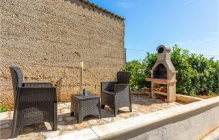 Stunning Home In Linardici With Wifi - Linardići - 3
