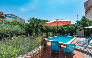 1 Bedroom Lovely Apartment In Rovinj - Rovinj - 4