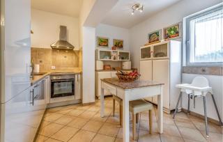 Amazing Home In Medulin With Wifi - Medulin - 6
