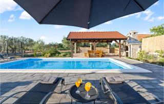 Gorgeous Home In Drinovci With Wifi - Drinovci - 9