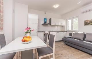 Beautiful Studio In Biograd With Wifi - 4