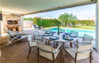 Lovely Home In Banjole With Wifi - Banjole - 9