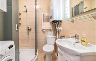 Amazing Apartment In Gdansk With Wifi - Danzig - 4
