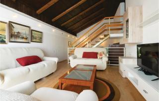 Three-Bedroom Apartment In Bibinje - Bibinje - 9