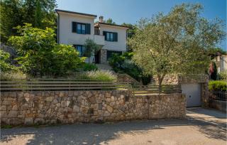 Cozy Apartment In Porozina With Wifi - Porozina - 0