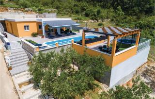Three-Bedroom Holiday Home In Ston - Ston - 3