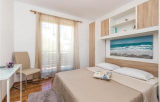 Stunning Apartment In Supetarska Draga - Supetarska Draga - 7