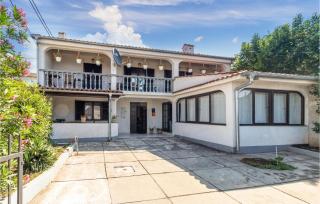 Lovely Apartment In Jadranovo With Wifi - Jadranovo - 4