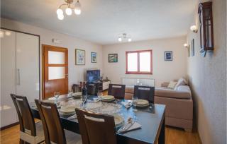 Three-Bedroom Holiday Home In Imotski - Imotski - 3
