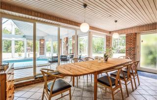 Nice Home In Højby With Sauna - Højby - 8
