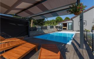 Beautiful Home In Peroj With Wifi - Peroj - 4
